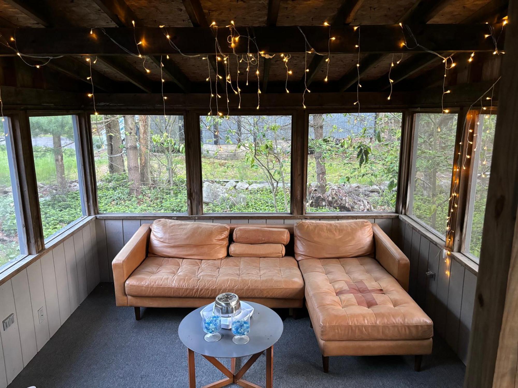 Ambiance - King Bed Cabin, Jetted-Tub & Fireplace Tobyhanna Exterior foto